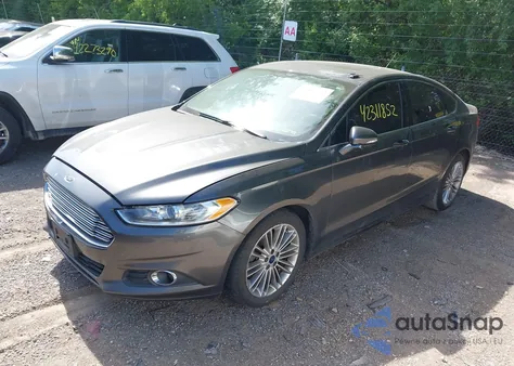 2015 Ford Fusion Se z USA, uszkodzony, nr VIN 3FA6P0H98FR275848